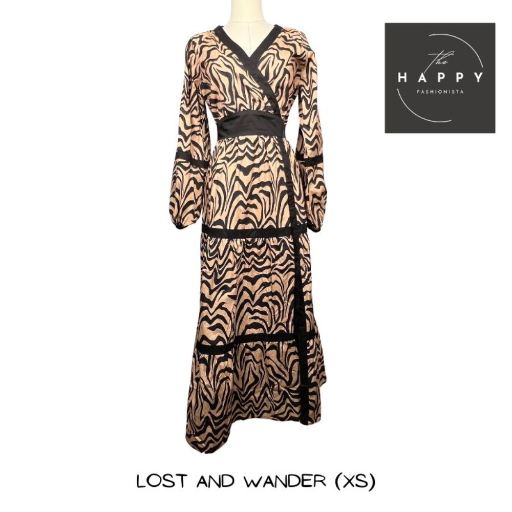 NWOT Lost & Wander Zebra Print, V-neck, Tiered Dress (XS)